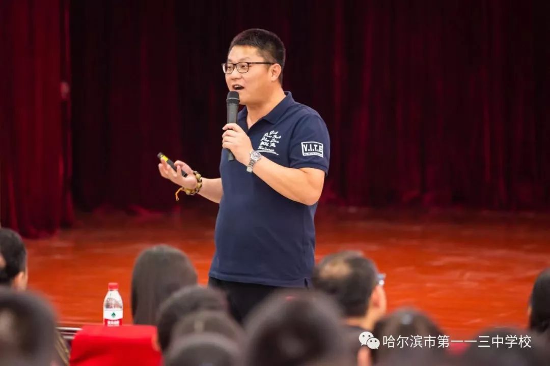 铁算盘高手论坛，汇聚智慧，共铸财务精算的辉煌
