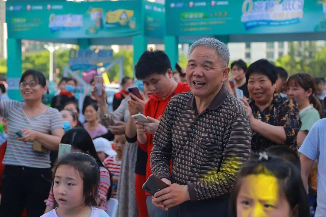 探索香港3861现象，城市更新与社区活力的新挑战香港3861国际母婴生活馆