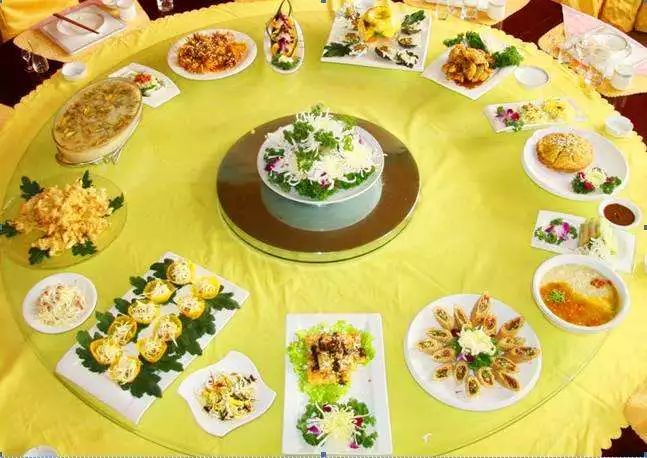 澳门2035全年免费资料大全，探索澳门的文化、旅游与美食指南澳门2023全年免费资料大全9.6米货车
