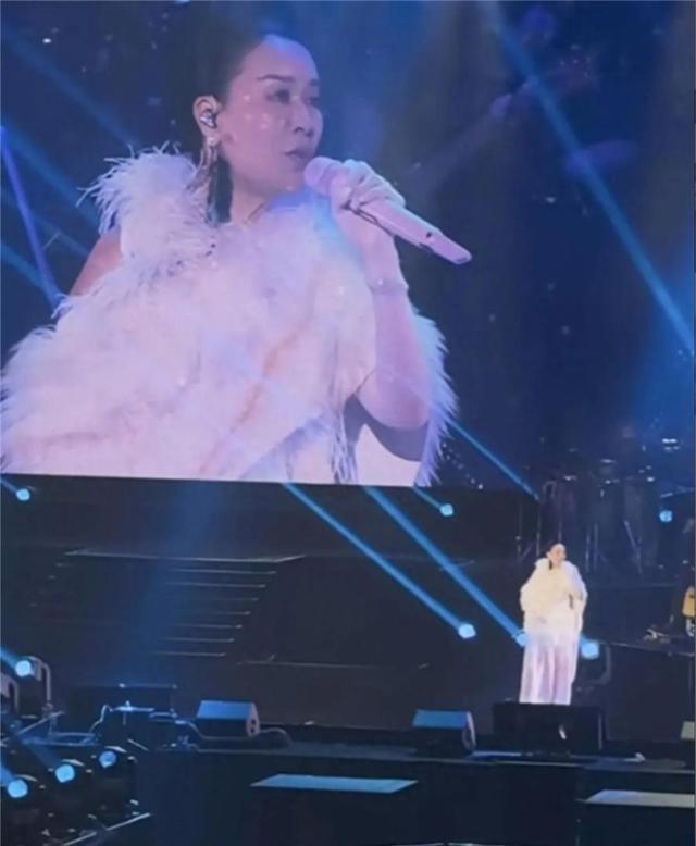 澳门6号演唱会，璀璨星光下的音乐盛宴—现场图片全记录澳门6号演唱会在哪里举办的呀图片大全视频